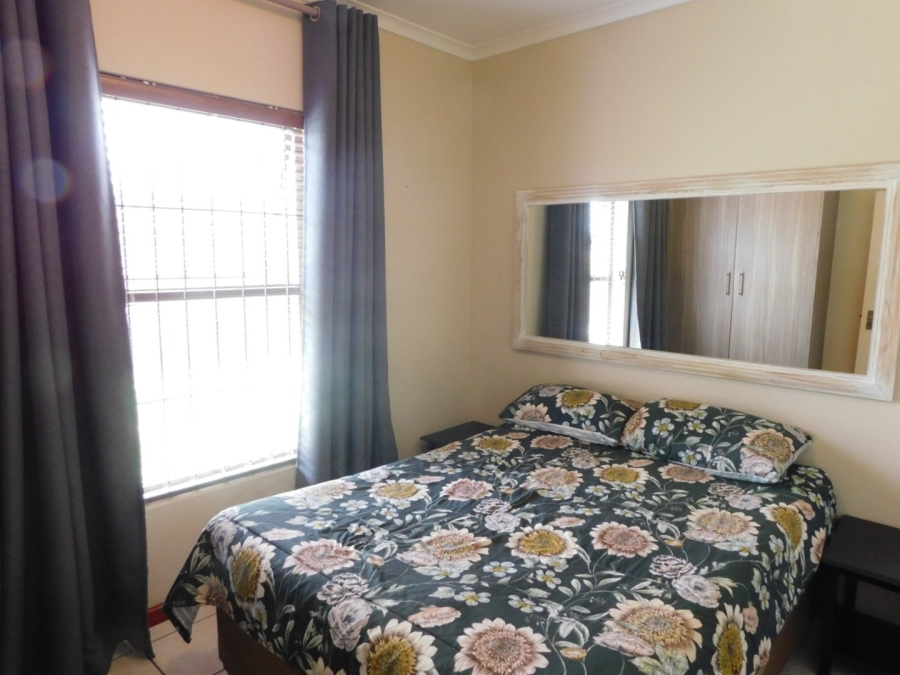 To Let 3 Bedroom Property for Rent in Onverwacht Western Cape